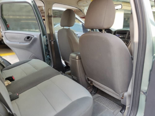 Imagen 8 de 10 de Ford Escape