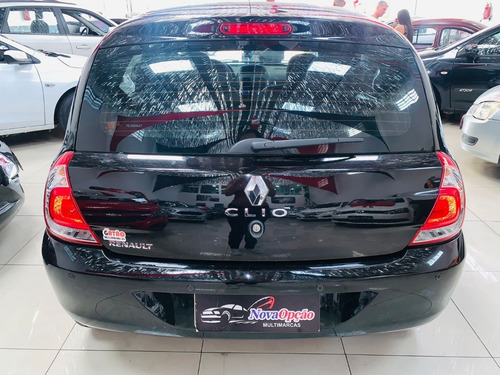 Imagem 5 de 10 de Renault Clio - 2014/2015 1.0 Expression 16v Flex 4p Manual
