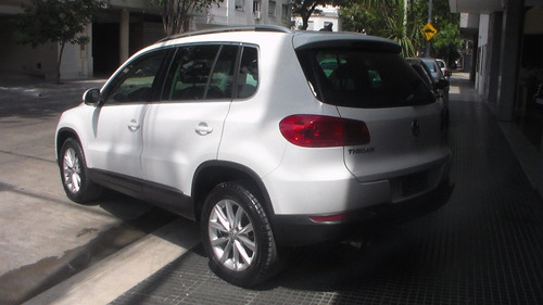Volkswagen Tiguan Premium 2.0 Tdi Tiptronic L/12 2013