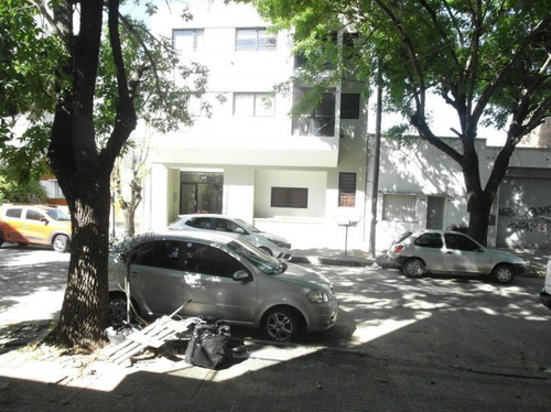 Imagen 2 de 11 de Departamento En Venta En La Plata
