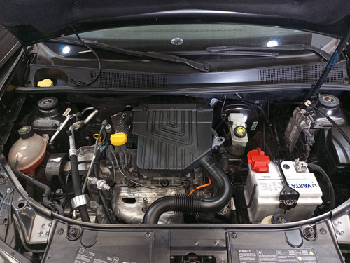 Renault Logan 1.6 Expression //2015// Anticipo $ 505.000