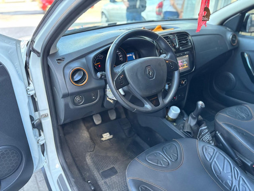 Renault Sandero Stepway 1.6 Privilege 105cv