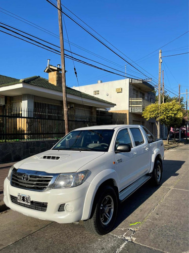 Toyota Hilux 3.0 Cd Sr C/ab I 171cv 4x2 2013