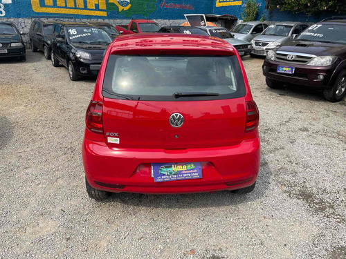 Imagem 7 de 11 de Volkswagen Fox 2013 1.0 Vht Total Flex 5p