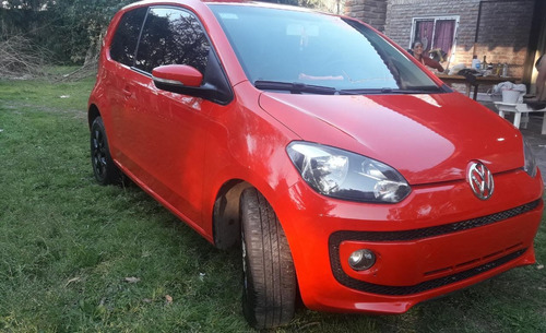 Volkswagen Up! 2016 1.0 High Up! 75cv 3 P