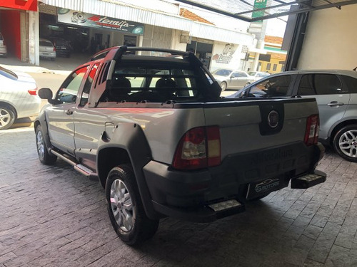 Fiat Strada Strada 1.8 MPI ADVENTURE CE 16V FLEX 2P MANUAL