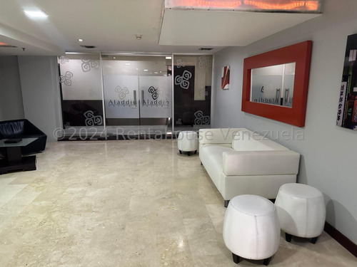 Hotel Aladdin Caracas En Venta: Exclusividad Y Elegancia En El Distrito Financiero Alfonso 24-21265