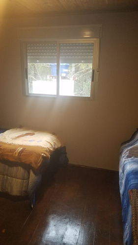 Imagen 15 de 28 de Casa De 2 Plantas Con 2 Dormitorios