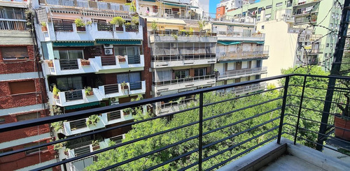 Imagen 4 de 10 de Departamento Monoambiente En Sexto Piso - Caballito