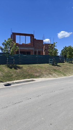 Casa En Venta 2 Plantas Barrio Cerrado El Naudir Escobar