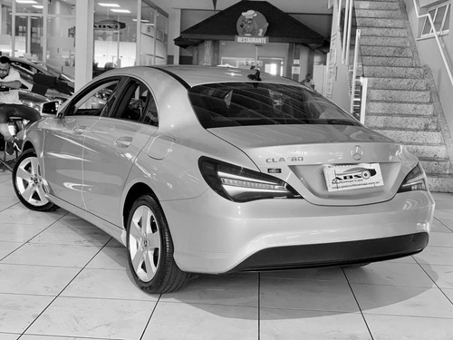 Imagem 4 de 10 de Mercedes-benz Cla 180 1.6 Cgi Gasolina 7g-dct