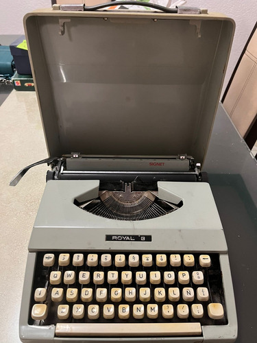 Maquina De Escribir Vintage Royal Signet (cdmx)