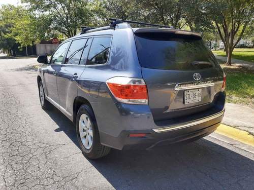 Imagen 7 de 15 de 2012 Toyota Highlander Base