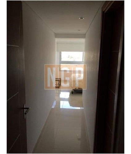Divino Impecable Con Servicios-ref:15993
