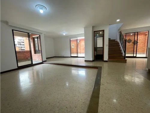 Venta Apartamento Duplex Laureles Piso 7