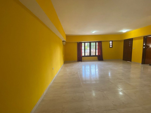 Casa Chalet En Alquiler