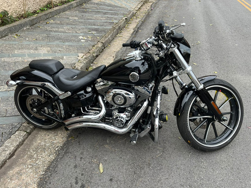 Harley-davidson Softail Breakout 2015 Com 13k Acess+pç Orig.