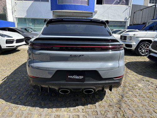 Porsche Cayenne Turbo Gt 2024 Gris