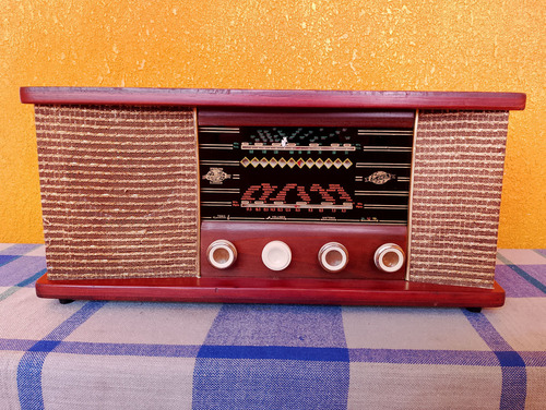 Radio De Bulbos Stromboli De 1963 (Usado)
