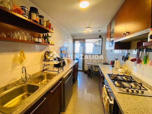 Departamento En Venta De 4 Dorm. En San Miguel