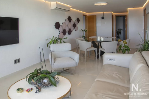 Oportunidad En Playa Mansa, Finamente Decorado. Sunrise Tower