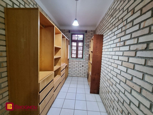 Imagem 15 de 15 de Casa Residencial - Sambaqui - Ref: 37512 - V-c6-37512