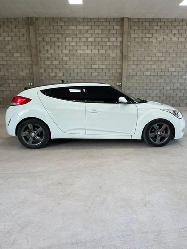 Hyundai Veloster 1.6 130cv At