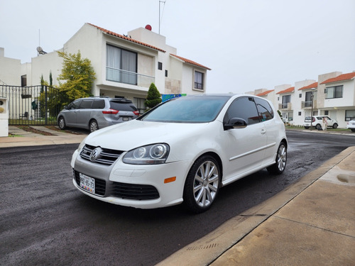 Volkswagen Golf Gti R32