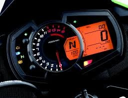 Imagen 8 de 12 de Kawasaki Versys 300 Abs 2023 Tangomotos Entrega Inmediata!