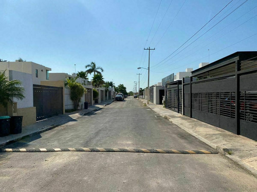 Imagen 2 de 7 de Terreno En Conkal 9.2 Has $697 M2