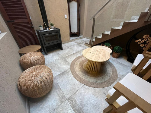 Venta Casa De 5 Amb En Villa Sarmiento El Palomar