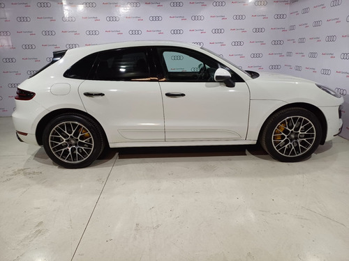 Porsche Macan 3.7 Turbo Performance Package At