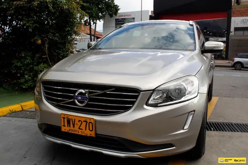 Volvo XC60 2.5 T5 Awd At