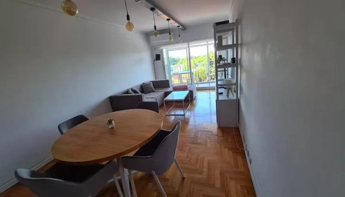 Departamento 3 Ambientes Sobre Av Libertador Vista A Los Clubes Y Al Río.