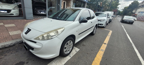 Peugeot 207 1.4 Active 75cv