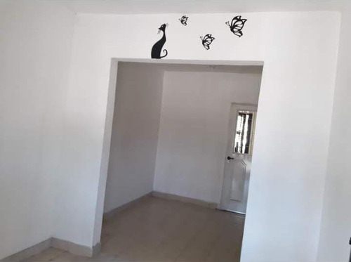 Departamento En Villa Luzuriaga