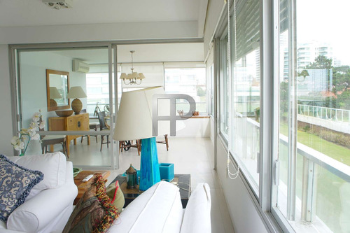 Imagen 4 de 11 de Apartamento En Venta Punta Del Este 3 Dorm #1675