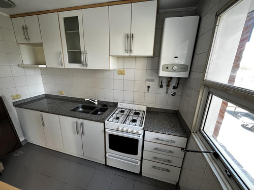 Departamento Monoambiente Excelente Estado - Sarandi