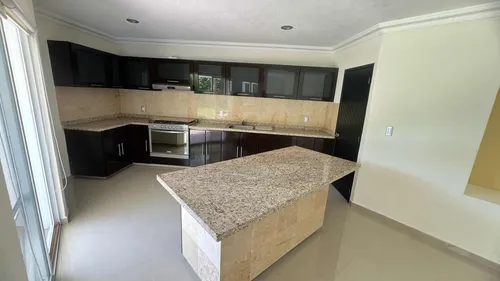 Oportunidad.. Se Vende Casa En Lomas De Cocoyoc