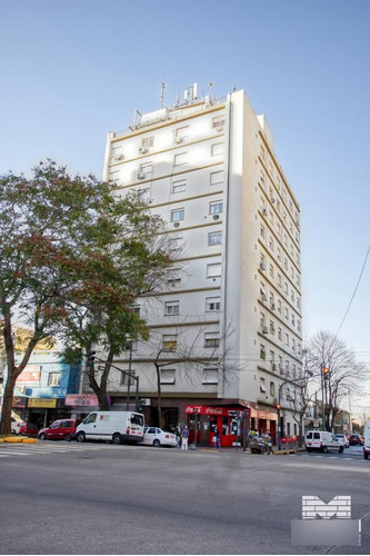 Departamento 4 Ambientes Con Baño Y Toilette - Olivos Excelente Ubicación.