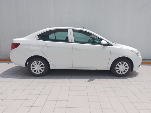 Chevrolet Aveo 1.5 Ls Mt