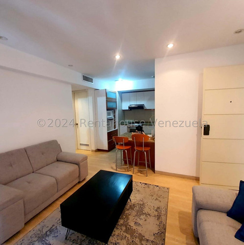 Apartamento En Alquiler En Campo Alegre 70m2 2d 2b 2p
