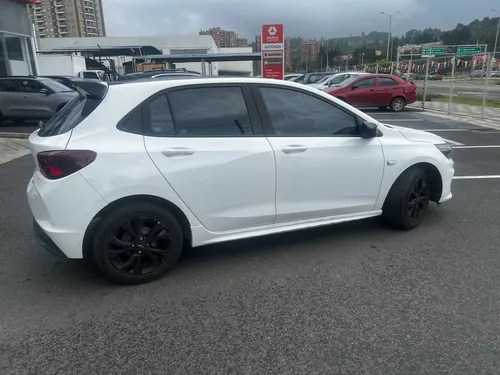 Chevrolet Onix 1.0T Rs Mt