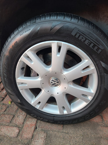 Volkswagen Touareg 4.2 V8 Tiptronic Climatronic 4x4 At