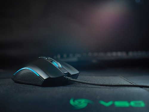 Imagen 7 de 10 de Kit Gaming 4 En 1 Vsg Crux, Mouse Teclado Headset Mousepad