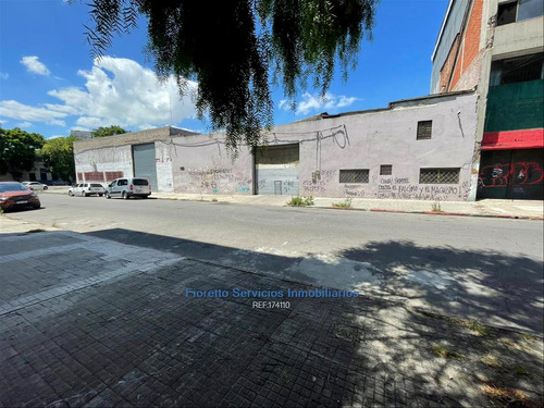 Imagen 1 de 13 de Deposito Galpón Local Gran Esquina
