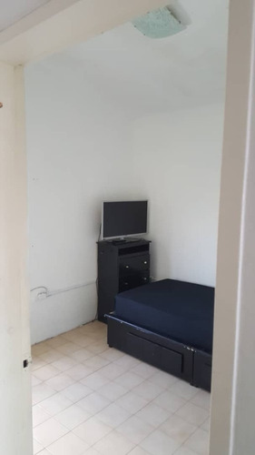Imagen 9 de 14 de Apartamentos En Venta Fm*