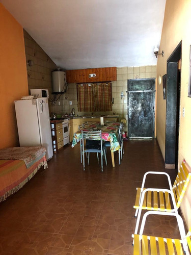 Imagen 2 de 11 de Hermoso Chalet Mar De Ajo 8pers.