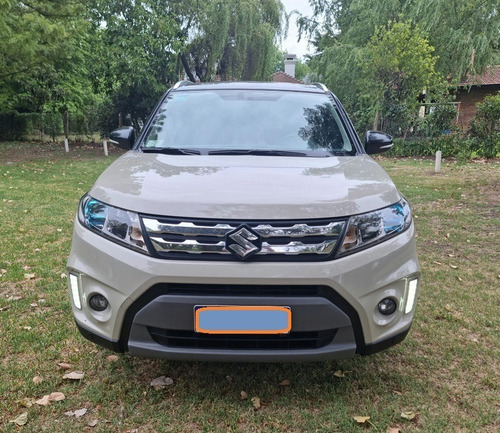 Imagen 12 de 17 de Suzuki Vitara Glx Sr Motor 1.6l 4x4 At 5 Puertas 2018