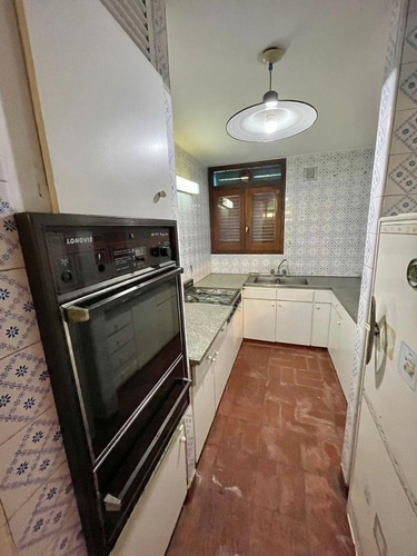 Imagen 23 de 30 de Lote Con Chalet Apto Edificio Pb Y 7 Pisos Chauvin